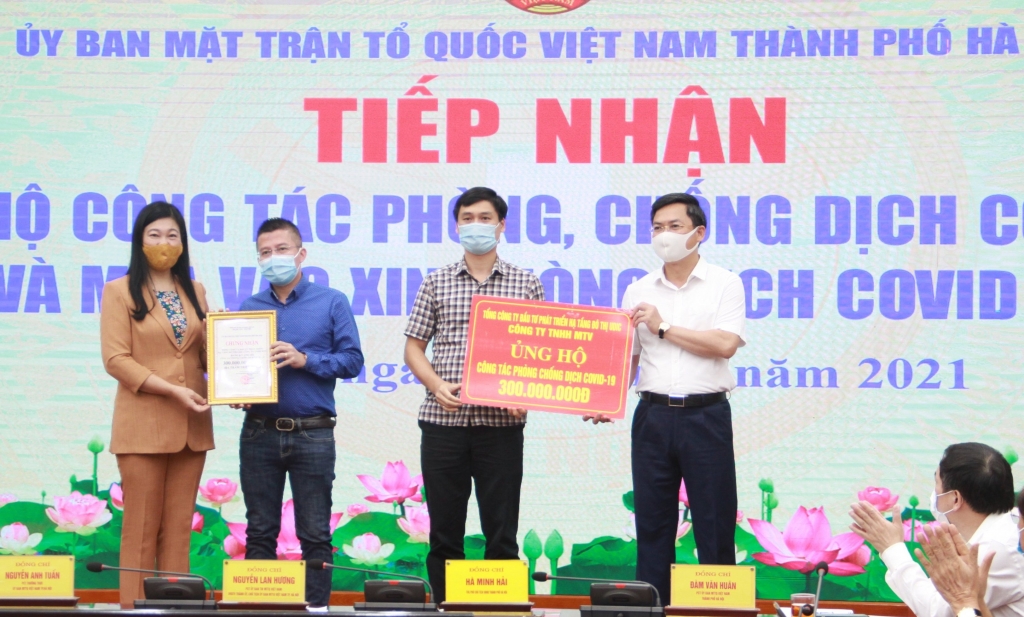 Hà Nội kêu gọi toàn dân ủng hộ kinh phí mua vắc xin phòng COVID-19